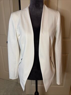 BCBGeneration White Open-Front Textured Sleeve Blazer